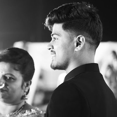 rushi16101996's profile picture. 