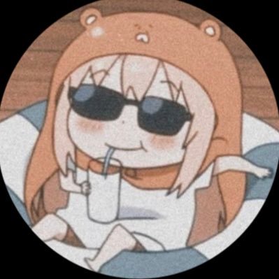 yasemiiiinw's profile picture. 