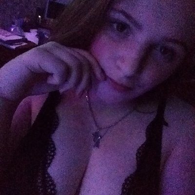 Hi my name is ava im a 18 year uni student.
https://t.co/GUl1ZZ7iu5
I post on reddit almost daily so check it out please.