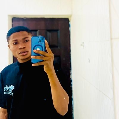 #wizkidfc @Chelsea 🥇 shameless Chelsea fan 💙 up blue