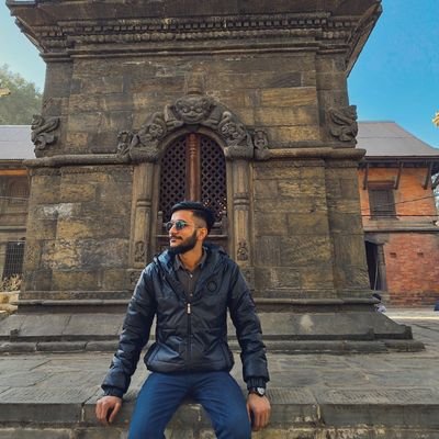ठुलो सपना छ बुबाआमालाई जिन्दगीभर खुशी राखने✋✋