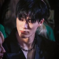 akas (@r2023___) 's Twitter Profile