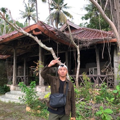 ramdaniB15's profile picture. 