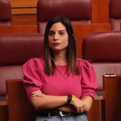 🌹Secretaria de Organización @PslPsoe - 🦁 Procuradora @Cortes_CYL por León- 👩🏻‍🏫 Maestra de E. Infantil -🖤 Tsacianiega de sangre minera - 📸IG: @nuri_rubio