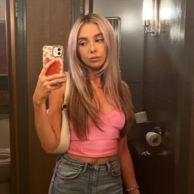 sophh_x's profile picture. 