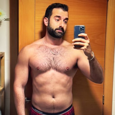 danhecrox's profile picture. 🧠🫀👨🏻‍⚕️🏋🏻‍♂️🍣🎶🎸👬🏻