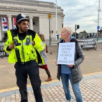 Ali Wright #FBPE πͺπΊπ¬π§ππ (@artbyalibi) 's Twitter Profile