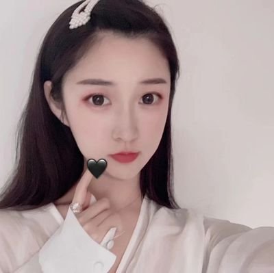 KimMorr55327283's profile picture. 負能量我來裝，吃貨本貨，不定期大尺度漏出
喜歡成熟男，性取向正常，最近很寂寞，想找炮友
我是來推特找開心的 別讓我不開心😠