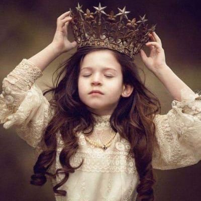 You are a child of The King (don't let the enemy win) lift both eyes to Him, adjust your crown & walk in the Love & freedom He has given you in Jesus! 🙏💜✌️