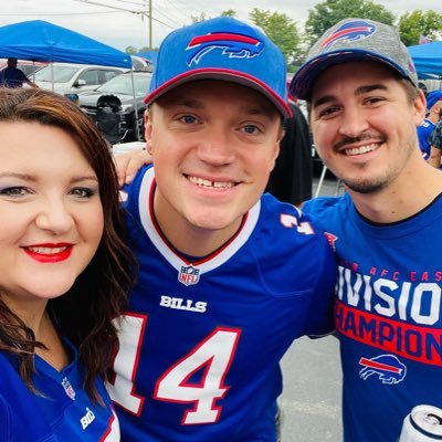 Husband, Girl Dad, Bills Fan, Whiskey Enthusiast. #BillsMafia 🦬 🥃 he/him/his
