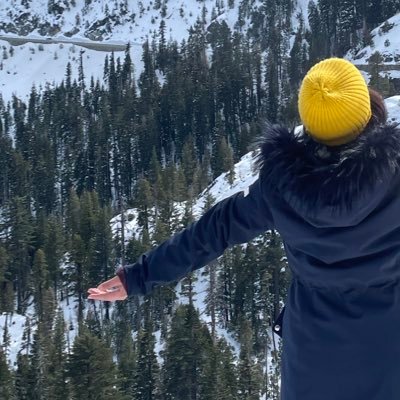 Outdoor adventurer 🚣🏻♀️🏕 , enjoy Poetry, 🎶 and travel
