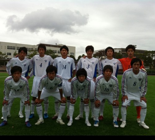 鹿児島県大隅半島にある鹿屋体育大学体育会サッカー部のTwitter♡ 試合でのリアルタイム速報等を行います!