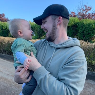 shawy256's profile picture. 24 / Halifax / Sparky ⚡️/lufc