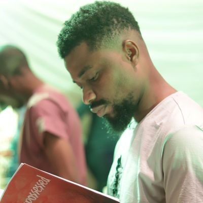 First of All, I'm Your Friend.
I talk eCom and Sales.