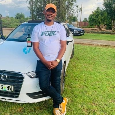 JoyShaun_M's profile picture. Be there for yourself