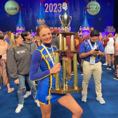 Morehead State Cheerleader💙💛 2022 UCA college national champion   2023 UCA College National Champion