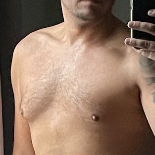 g_senang's profile picture. submissive oral bottom