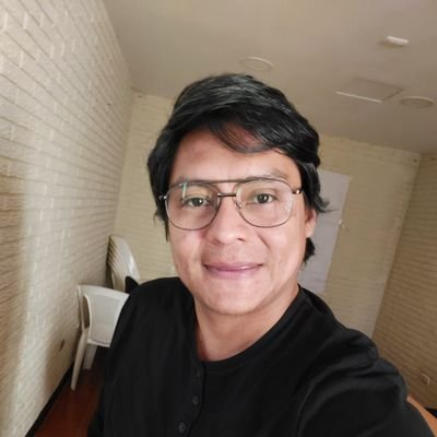 CharlixJunior's profile picture. 