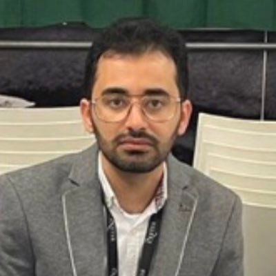 SharahiliD's profile picture. PhD Physics student working in non-linear biophotonics