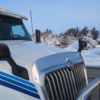 HeftyHockey69's profile picture. Dad, Trucker and Minnesota sports fan