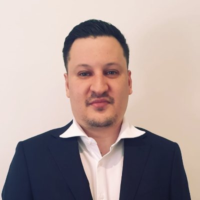 Hi I'm David, a seasoned software engineer embarking on an exciting E-comm journey towards financial independence.
Ecommerce | SEO | Data | SaaS