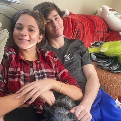 14 years old! I live in Tampa, Florida I love my brother Clay LaBrant Fan, and his girlfriend Julia Fassl Fan💗🫶🏻