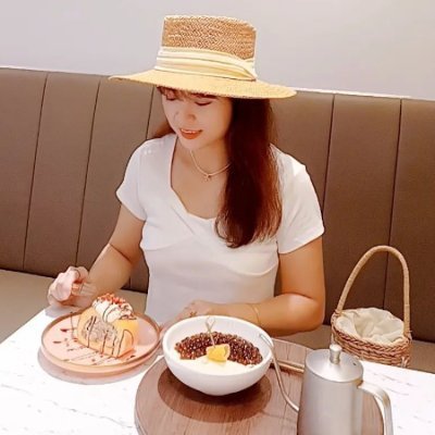 KristiL32817838's profile picture. 美好瞬間·美食生活·美拍攝影