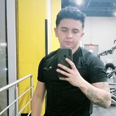 ManfredRiveros2's profile picture. Siempre tienes que hacer lo que te hace feliz.