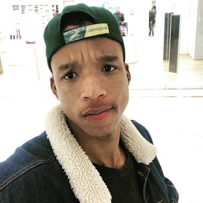 lamse_t's profile picture. We update you with new music such as EPs, singles, album and what trending in music. make this page yours and work with us by simply share your views
