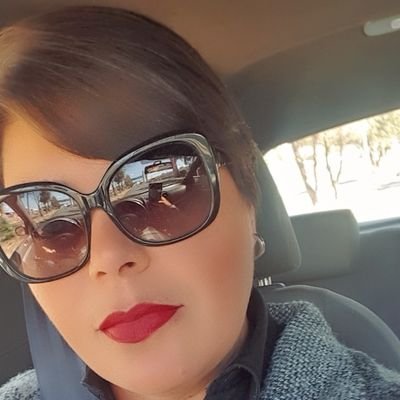 Soy socia de un despacho llamado VIVE SEGUROS GNP... soy Agente de Seguros y te brindo asesoría