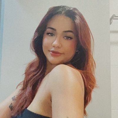 _raveenarakni's profile picture. 