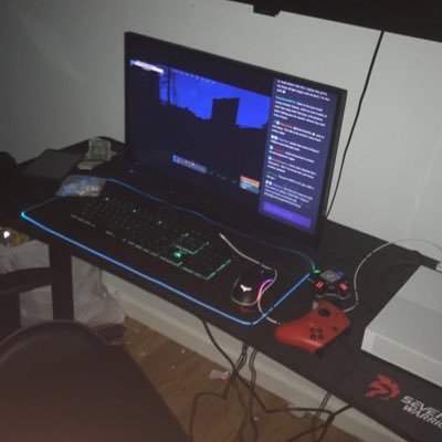 InstaviewLg's profile picture. i don't really like jews that much. i like making money tho