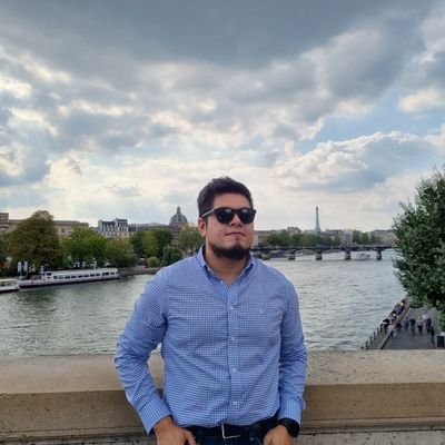 Lic. en Gestión de Negocios ,Esp. En Comercio Exterior. Gamer,Viajero 
📷Ig: Obeth23