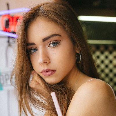 anniewang1982's profile picture. hey,How's everybody doing?