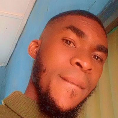 Emmanue44631165's profile picture. 