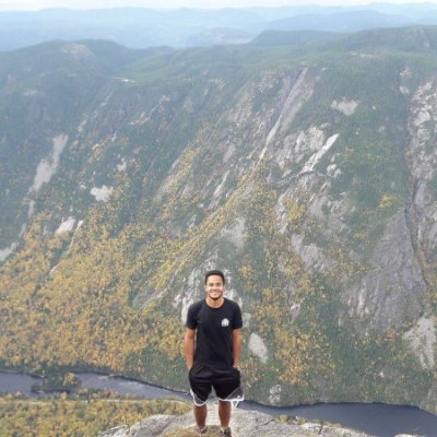 stephane_pop's profile picture. Speeding designers and developers work through figma plug-ins 

#buildinpublic #figmaToCode