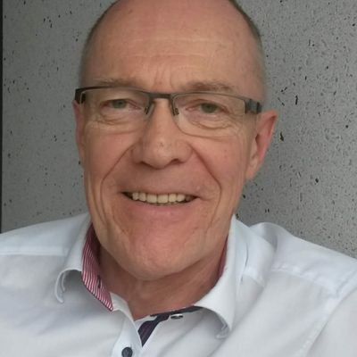 PSLRauli's profile picture. PSL= https://t.co/EESQBLdRpo  - lääkäriaktivisti. Puuhakas eläkeläinen.