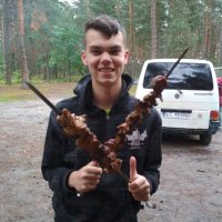 Роман Медведєв (@romanmedvedv1) 's Twitter Profile