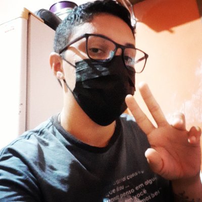 anablestefa's profile picture. Você é muito jovem agora, então escreverei essas palavras." Escuridão existe para você valorizar a luz. "