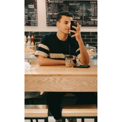 و لـسوف يعطيك ربك فترضى..♥️
medical student..🫀🩺