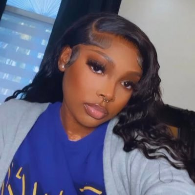 ___TheRealQueen's profile picture. IG : therealqueen.t