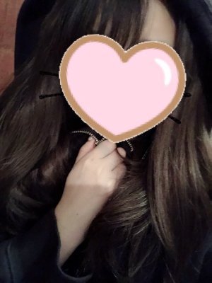 20代さ💛うらあか(*'ω'*)性格はM系です。