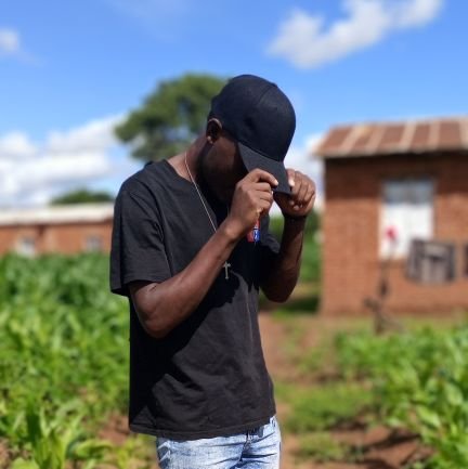 LittleS74617705's profile picture. Human Rights Activists|| Student @Unilia|| Entrepreneur|| Like listening to Music n Watching wrestling. ⚡