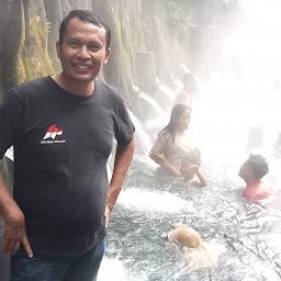 Koesnady96's profile picture. enthusiastic airdrop