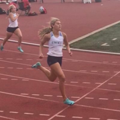 evalynabd's profile picture. 