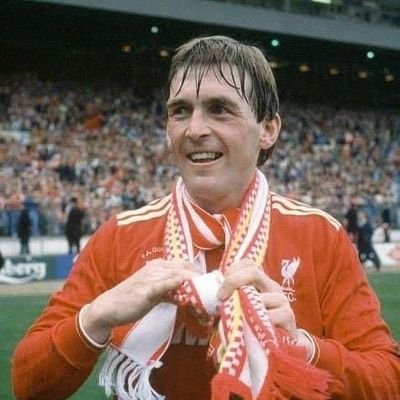 MohamadAlrawi19's profile picture. 