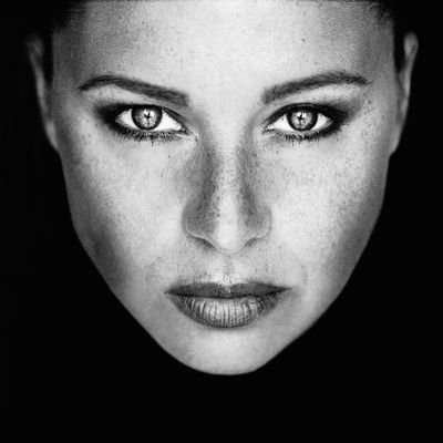 ℹ️ Model & Fotografin & Coach
❤️ Selbstportraits
📌 Based in 🇩🇪 Nähe Bremerhaven
https://t.co/YYPcHjOngW