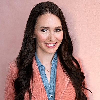 Dr. Marketing & Comms @cdnparalympics š©āš» #TEDx Speaker š¤ Feat: @forbes @entrepreneur @adweek @WSJ š #MentalHealth Advocate š§ #MarketingTwitter