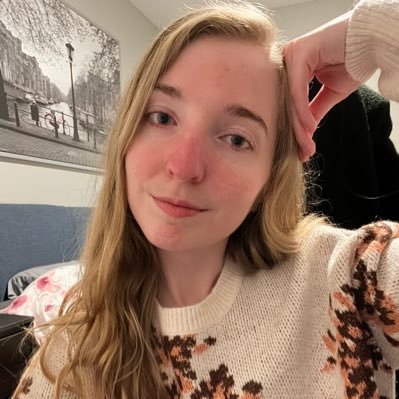 imbadatthisokay's profile picture. Human Sunflower 🌻