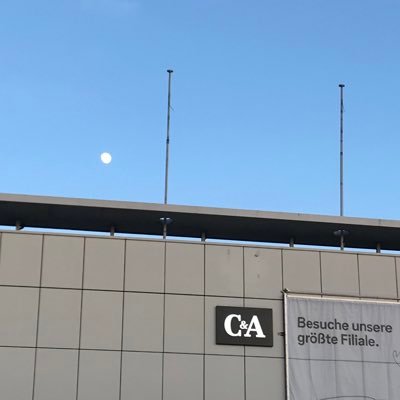 ERIKSSONHG's profile picture. Rescribe.Reinventa.Reimagina.